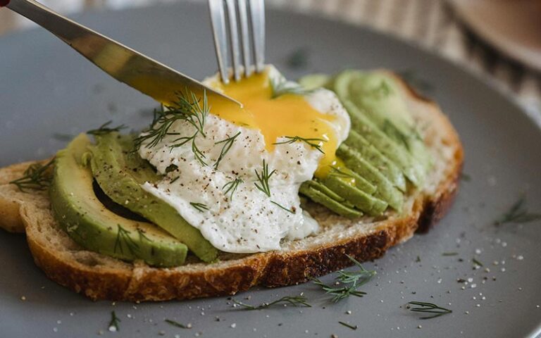 4 Nutrition Principles Every Woman in Midlife Should Know